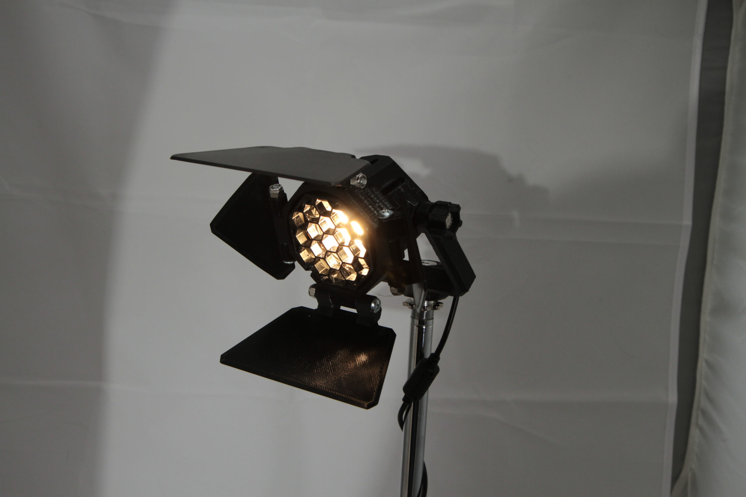MiniCine: a compact light with a system around it — original MiniCine photograph